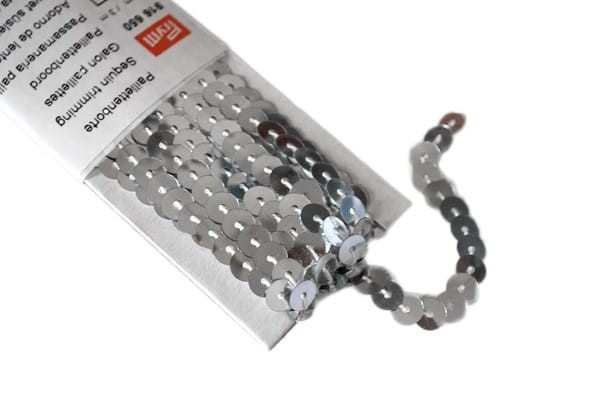 Warkocz Lamówka z cekinami 6mm PRYM srebrne